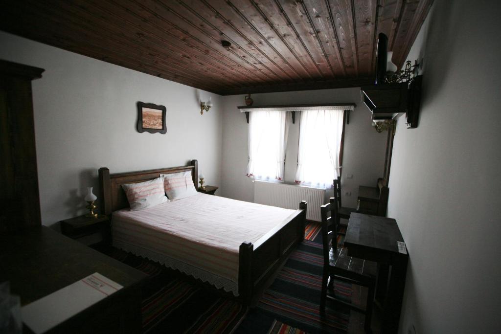 Djudjeva Kyshta Hotel باناجيريشت الغرفة الصورة